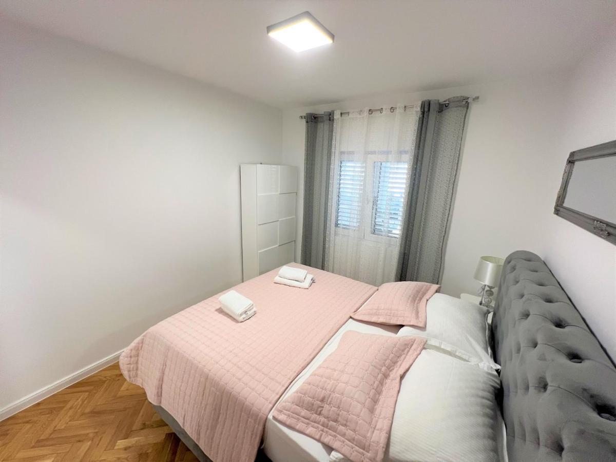 Apartment Макарска Экстерьер фото