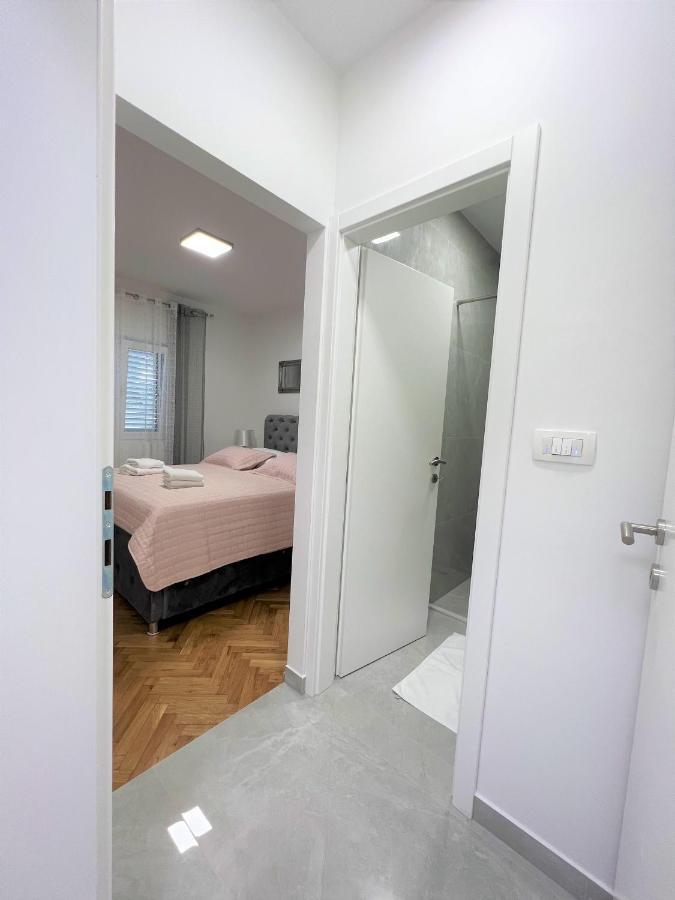 Apartment Макарска Экстерьер фото
