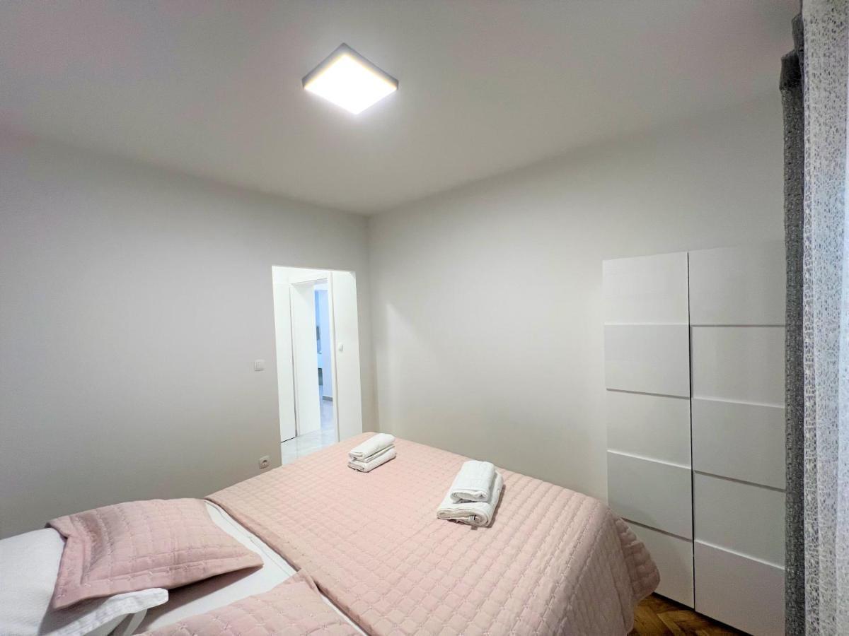 Apartment Макарска Экстерьер фото