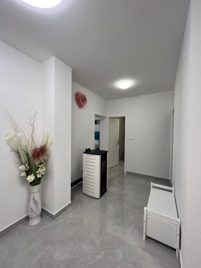 Apartment Макарска Экстерьер фото
