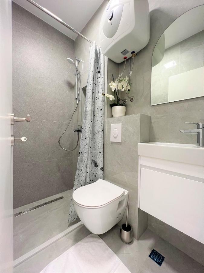 Apartment Макарска Экстерьер фото